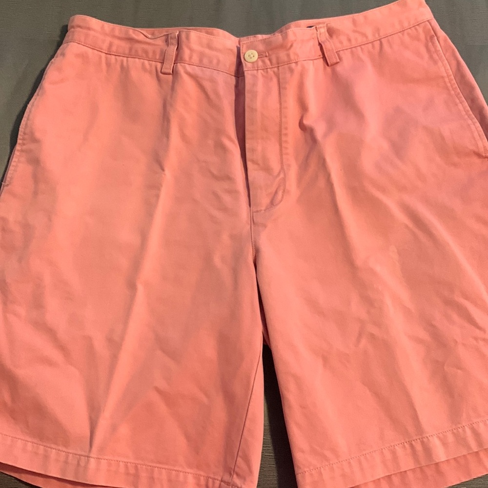 Vineyard vines shorts. One stain to left thigh. See picture